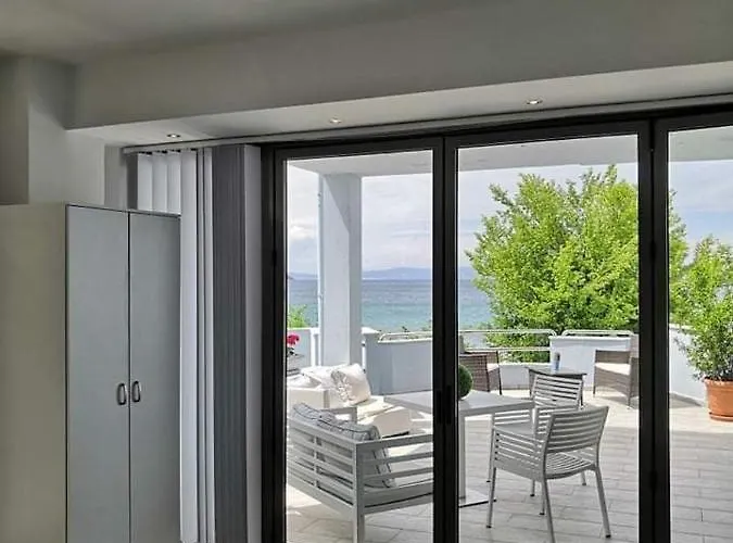 Apartament George 1 *