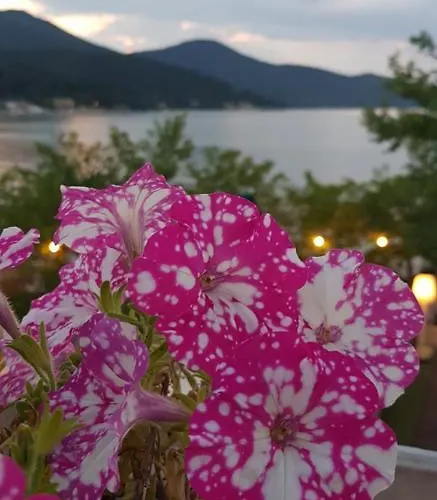 George 1 * Limenas (Thasos)